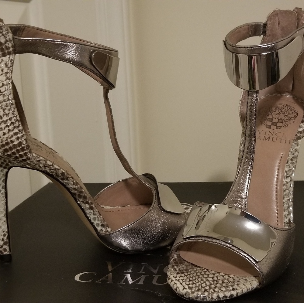 Vince Camuto Kipton